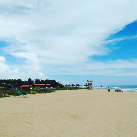 Waves Beach House Pondicherry Dış mekan fotoğraf