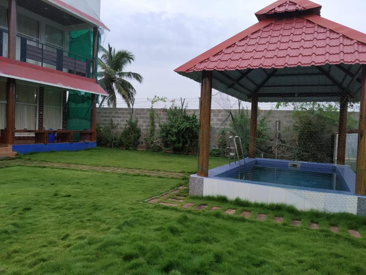 Waves Beach House Pondicherry Dış mekan fotoğraf