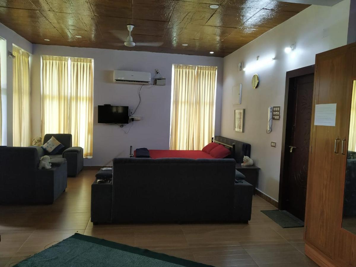 Waves Beach House Pondicherry Dış mekan fotoğraf