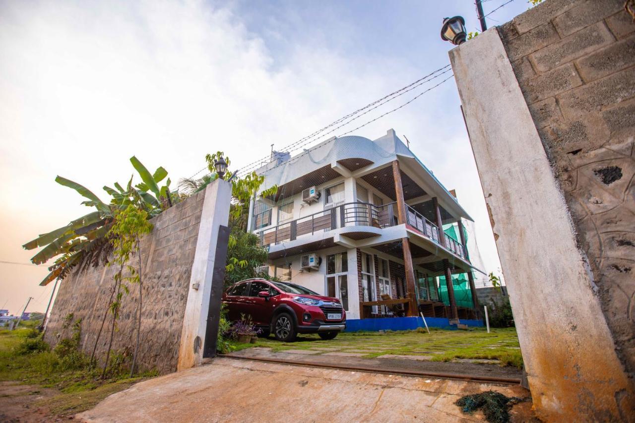 Waves Beach House Pondicherry Dış mekan fotoğraf