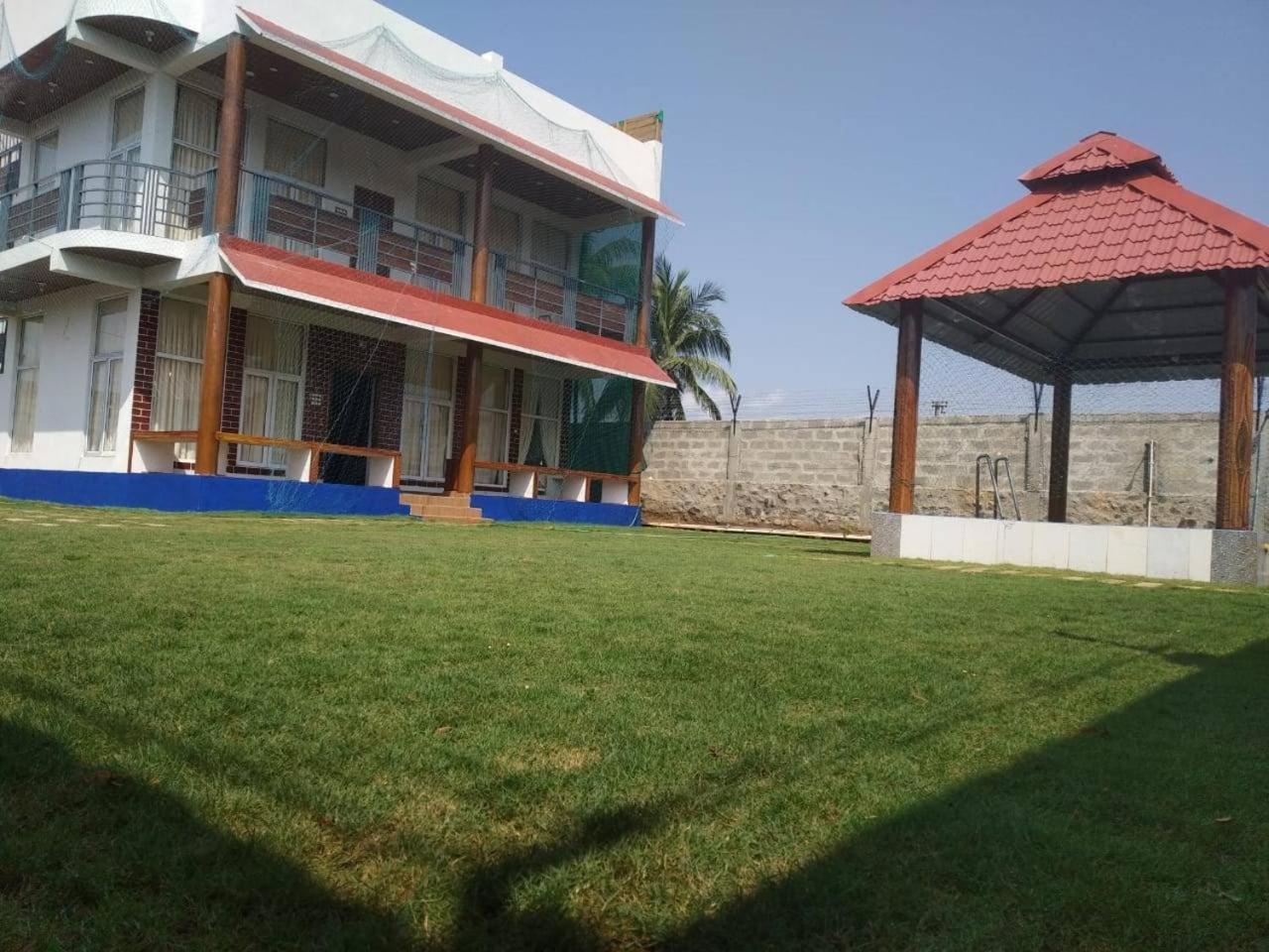 Waves Beach House Pondicherry Dış mekan fotoğraf